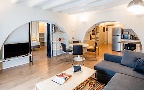 Eleganza Design Corso Como Porta Garibaldi - 80 Mq